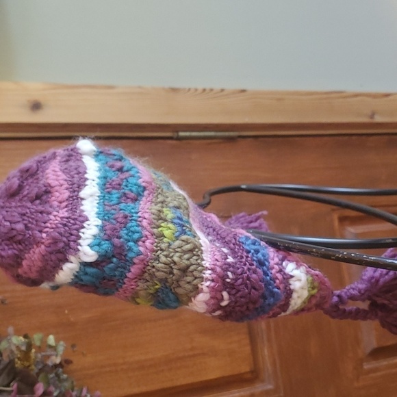 Fur Headwear Multicolored Wool Knit Earflaps with Tassels Hat - Picture 2 of 9